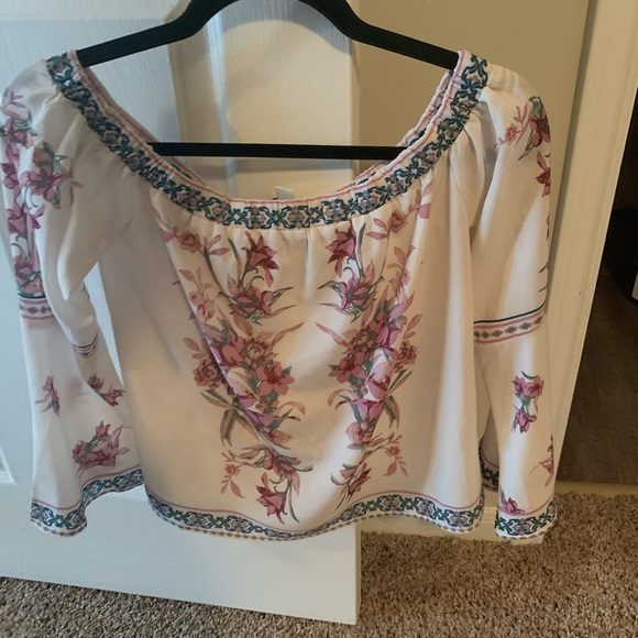 Off the shoulder blouse - Picture 1 of 4